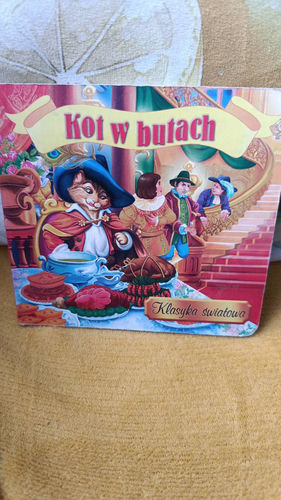 Kot w butach