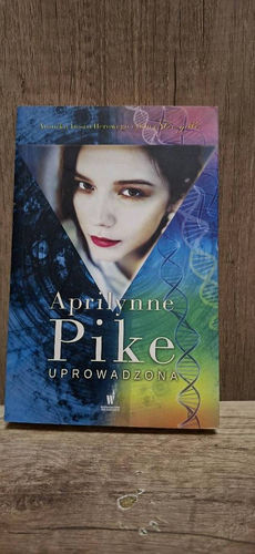 Pike uprowadzona - Aprilynne