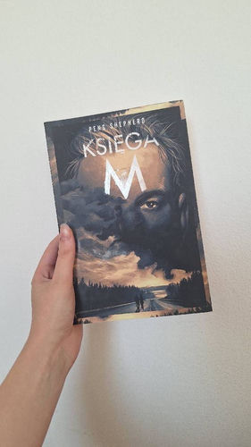 Księga M