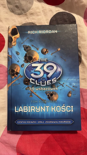 Labirynt kości tom 1