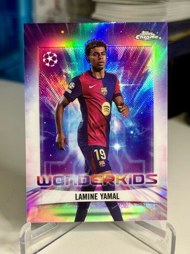 Lamine Yamal Barcelona karta kolekcjonerska Topps Chrome Wonderkids