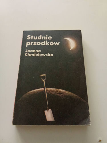 Studnie przodków – Joanna Chmielewska