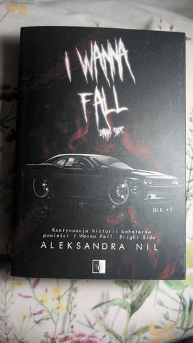 I wanna fall : dark side