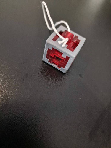 Czerwona kostka Minecraft