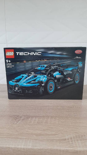 Bugatti Bolide Agile Blue LEGO Technic 42162