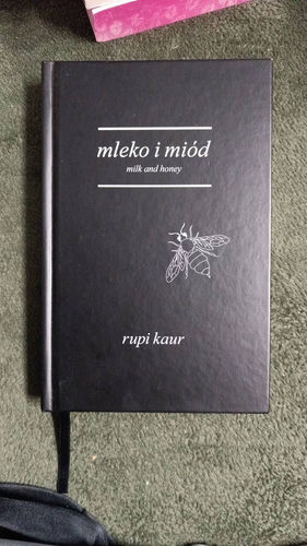 Mleko i miód = Milk and honey