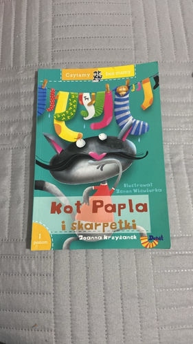 Kot Papla i skarpetki