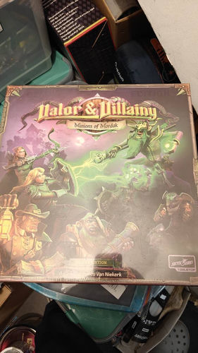 Valor & Villainy KS Deluxe folia
