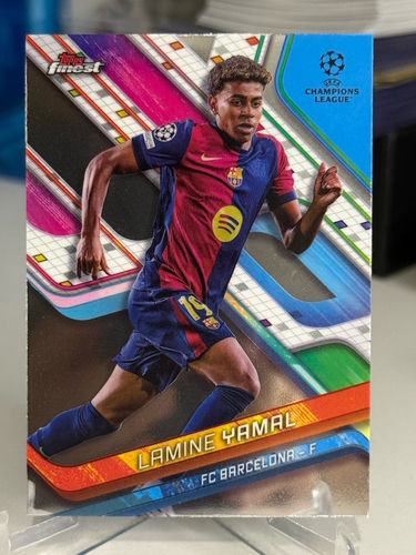 Lamine Yamal Barcelona karta kolekcjonerska Topps Finest 2025