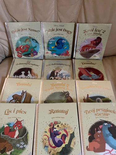 11 zł/szt Disney złota kolekcja bajek książeczki bajki o zwierzętach dla dzieci Król Lew Lis i Pies
