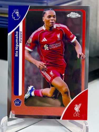 Topps Chrome Rio Ngumoha Liverpool FC trading card, rookie card number 112