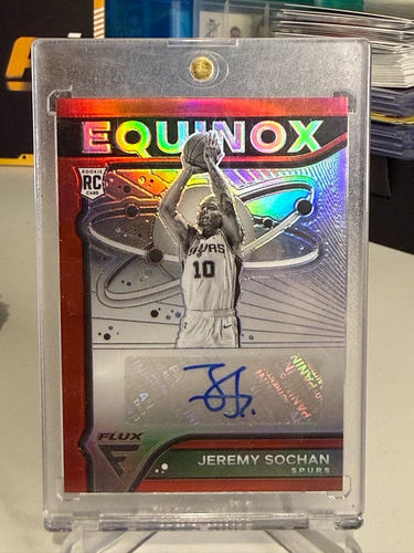 Jeremy Sochan San Antonio Spurs RC Rookie Card numerowana 29/35 karta NBA z autografem Panini Flux Red Prizm Equinox