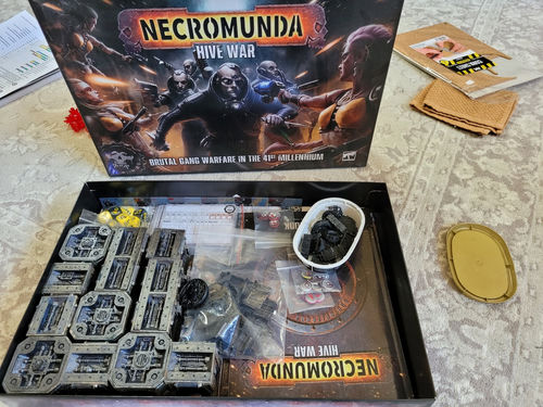 Necromunda Hive War + delaque upgrade pack