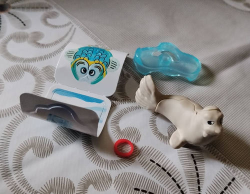 Zabawka dla dzieci Kinder niespodzianka figurka foka lew morski