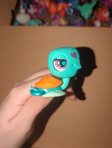Littlest pet shop 