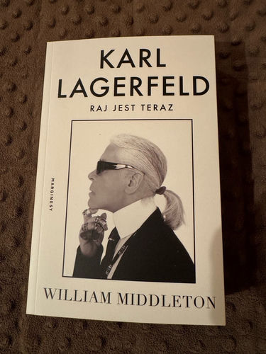 Karl Lagerfeld : raj jest teraz