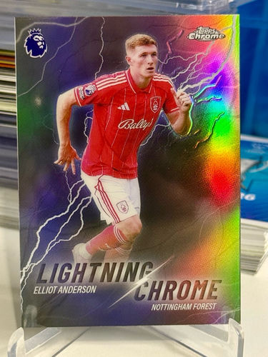Elliot Anderson Nottingham Forest karta kolekcjonerska Topps Chrome Premier League Lightning Chrome 2026