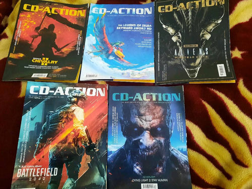 Zestaw: CD-Action 09/2021 +4
